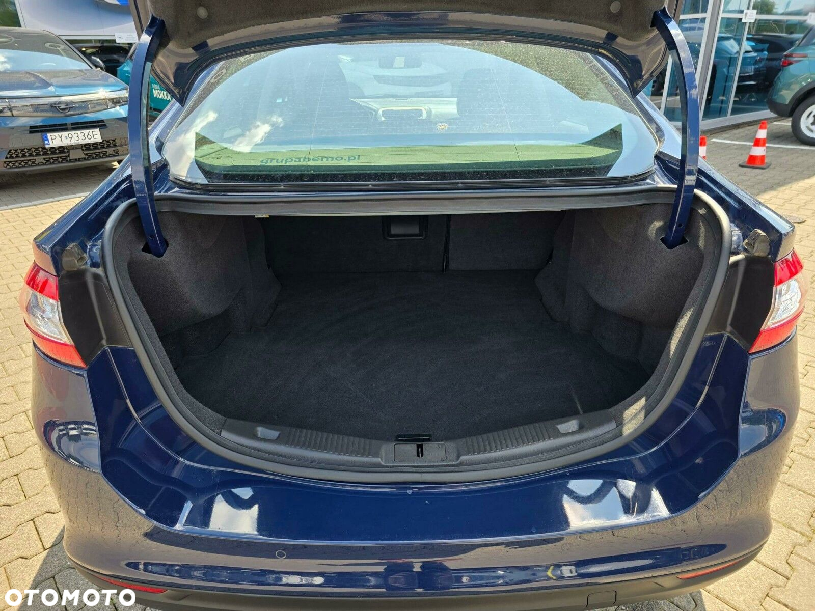 Ford Mondeo 1.5 EcoBoost Trend - 24