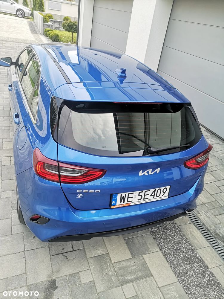 Kia Ceed 1.5 T-GDI M - 10