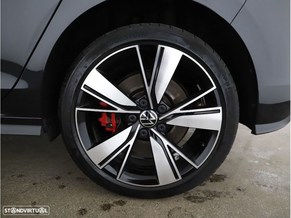 VW Golf 1.4 TSI GTE DSG - 24