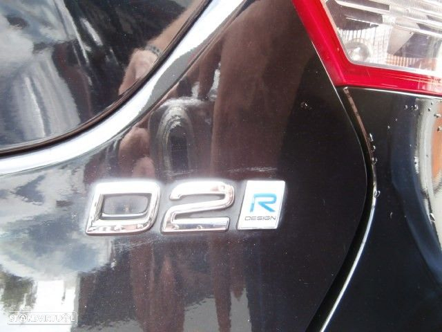 Volvo V40 2.0 D2 R-Design - 6