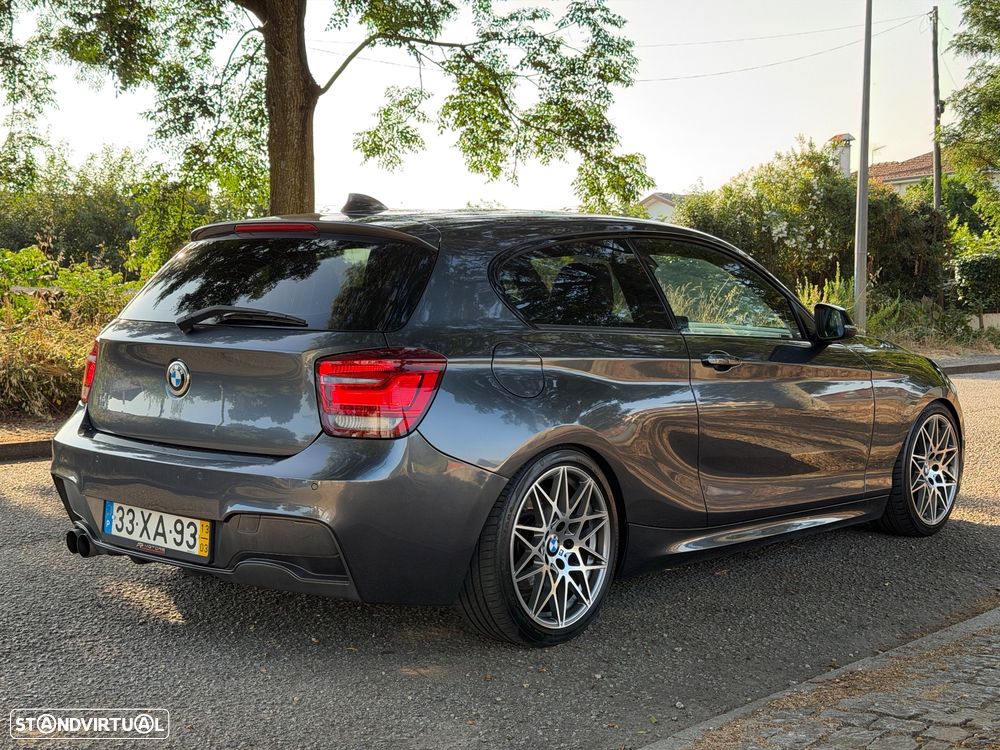 BMW 116 d EDynamics Line Sport — fotografia 5