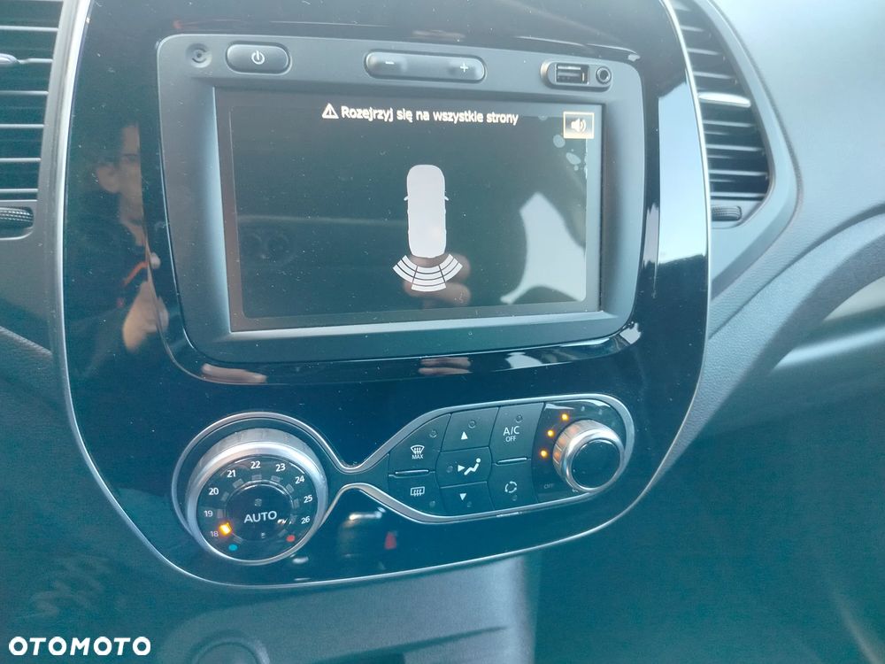 Renault Captur - 19