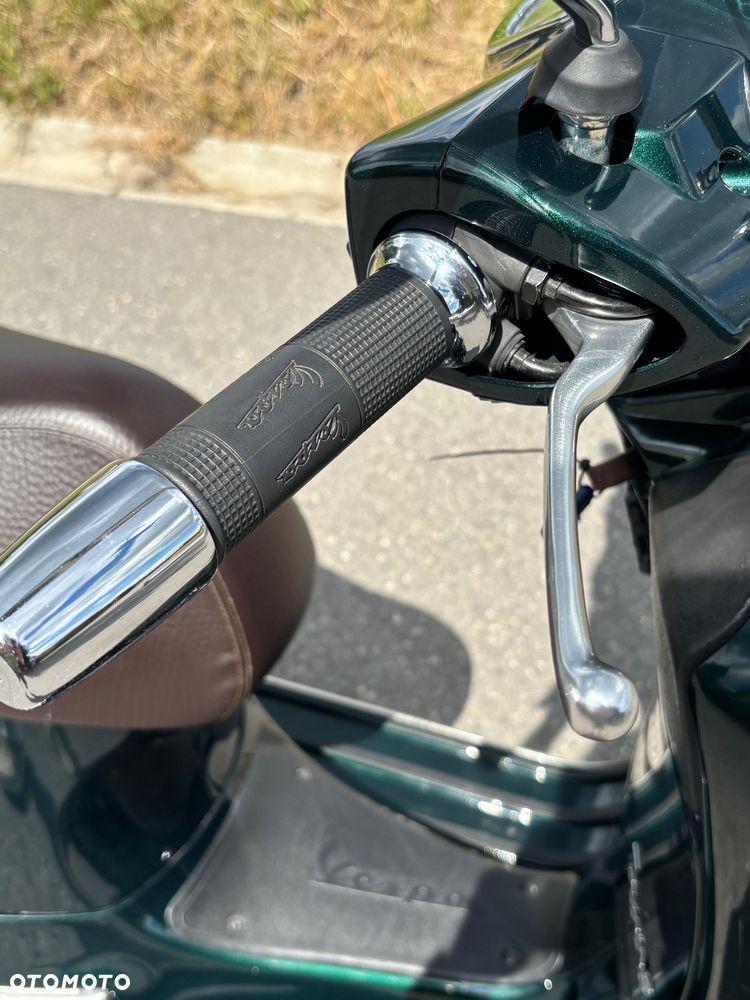 Vespa GTS - 12