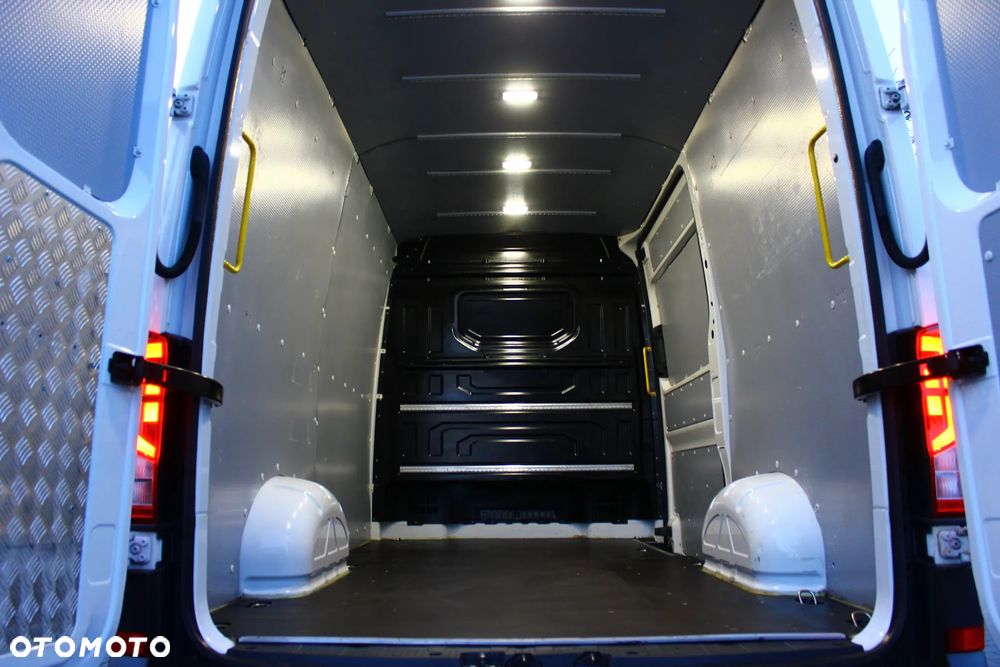 MAN TGE 3.140 2.0 TDI 140KM L3H2 BLASZAK 3 OSOBOWY PERFEKT AUTO VF23% - 27