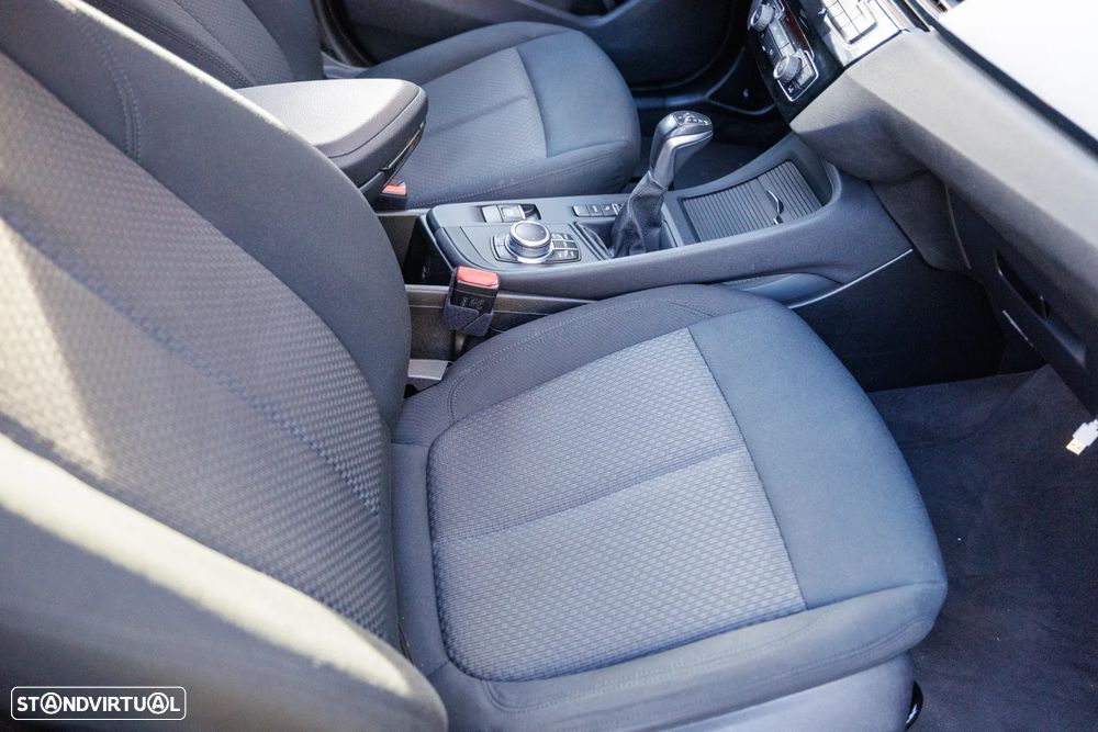 BMW X1 - 24