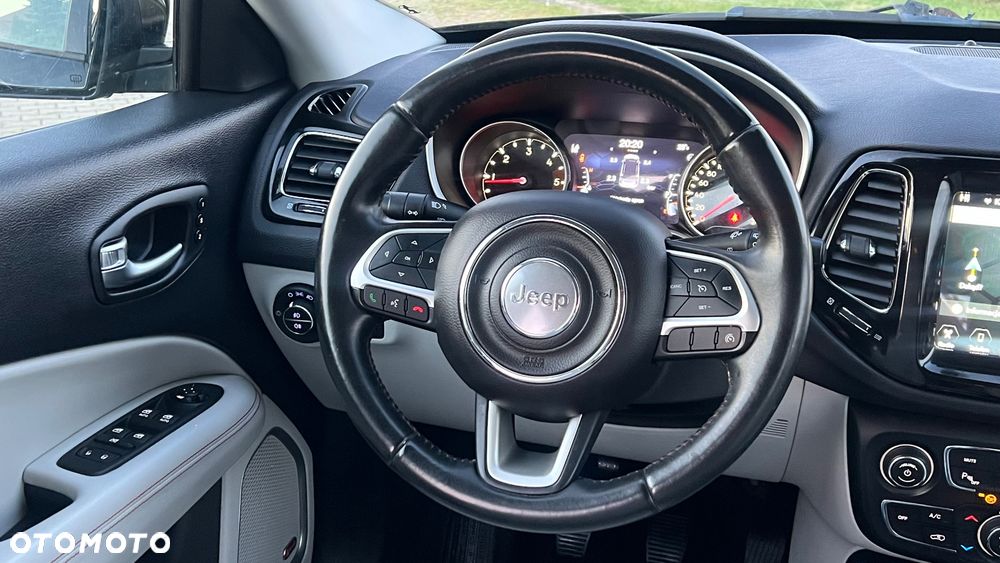Jeep Compass 2.0 MultiJet Active Drive Limited - 30