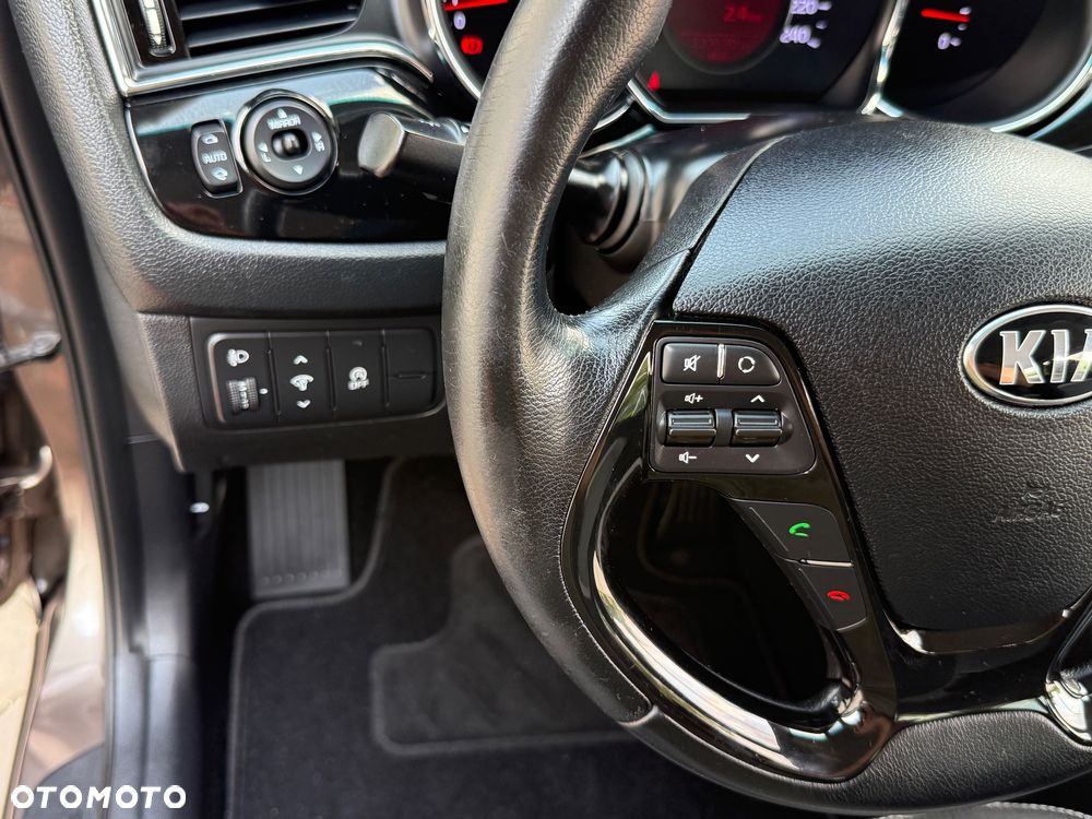 Kia Ceed 1.6 GDI Platinum Edition - 22