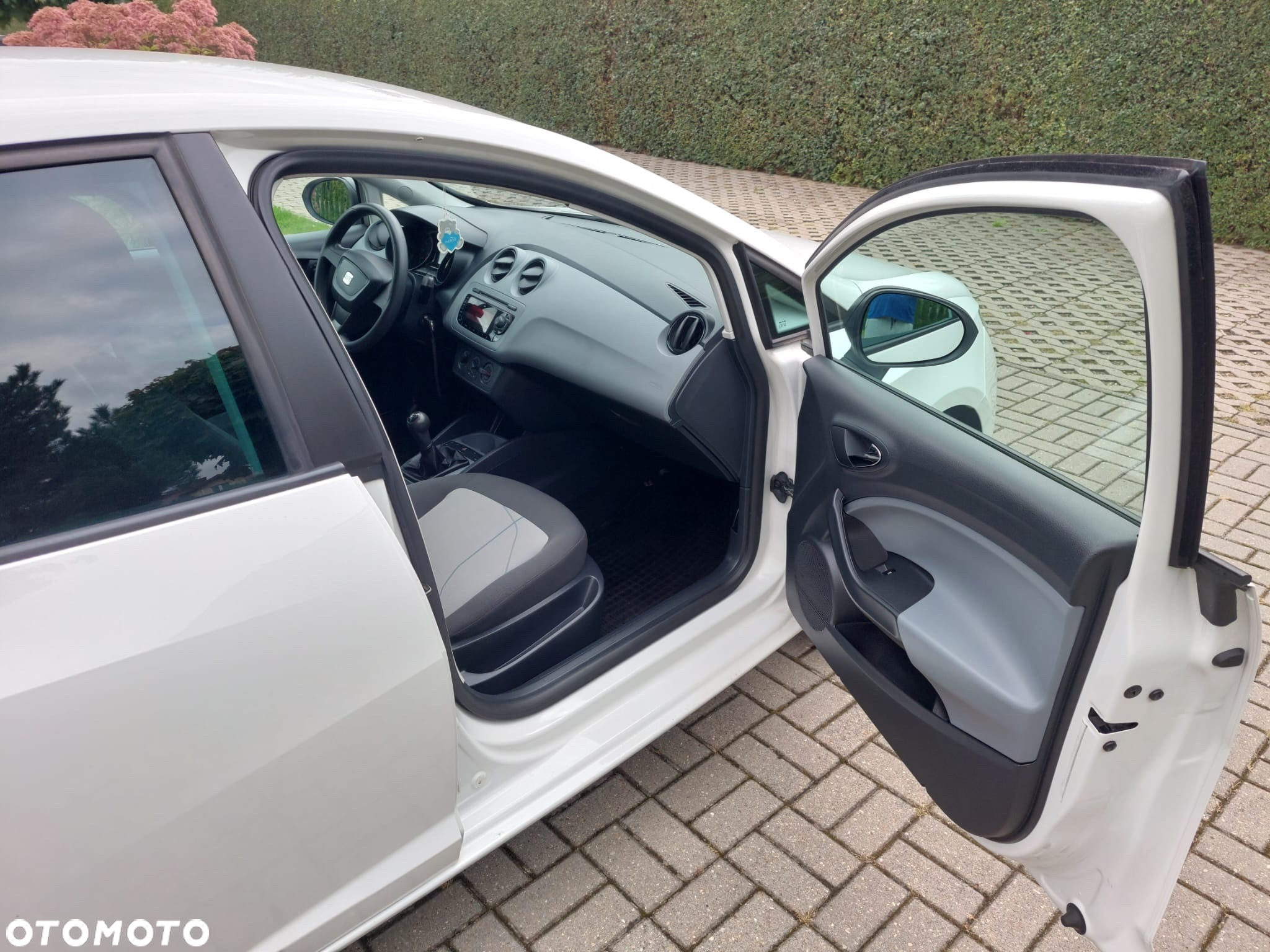 Seat Ibiza 1.4 16V Entry - 8
