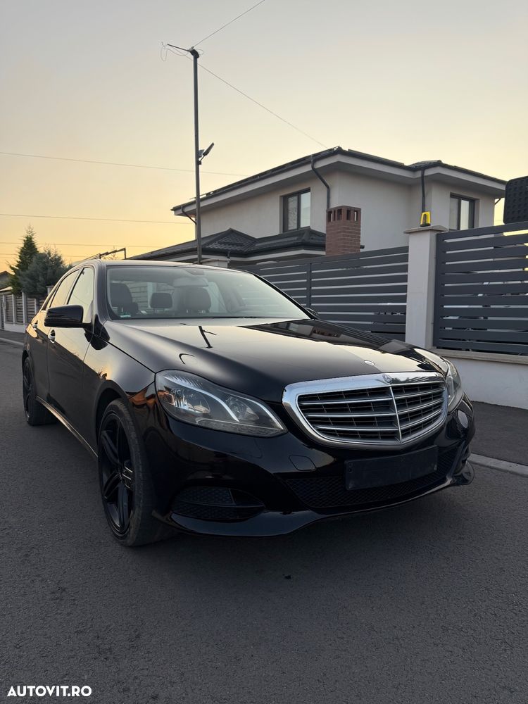 Mercedes-Benz E 200 BlueTEC 7G-TRONIC Elegance - 1
