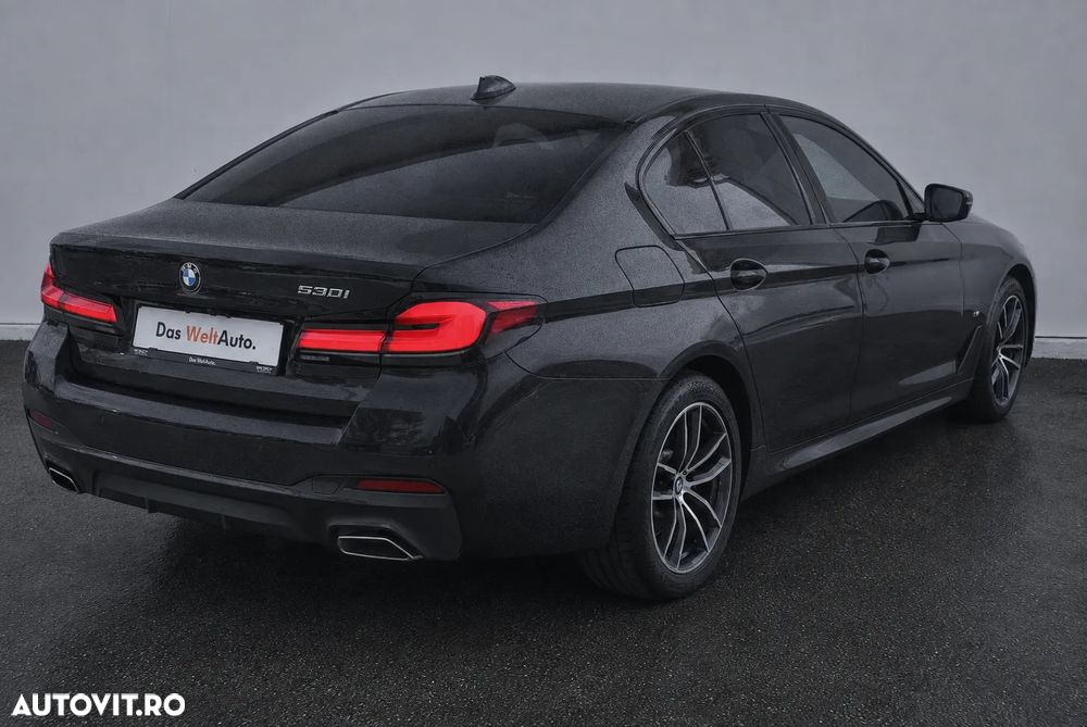 BMW Seria 5 530i xDrive AT MHEV - 4