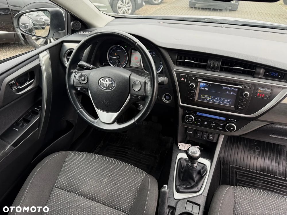 Toyota Auris 1.33 Dual-VVT-i Comfort - 12
