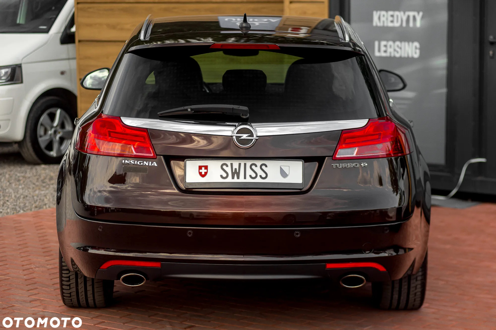 Opel Insignia 2.0 Turbo 4x4 Cosmo - 11