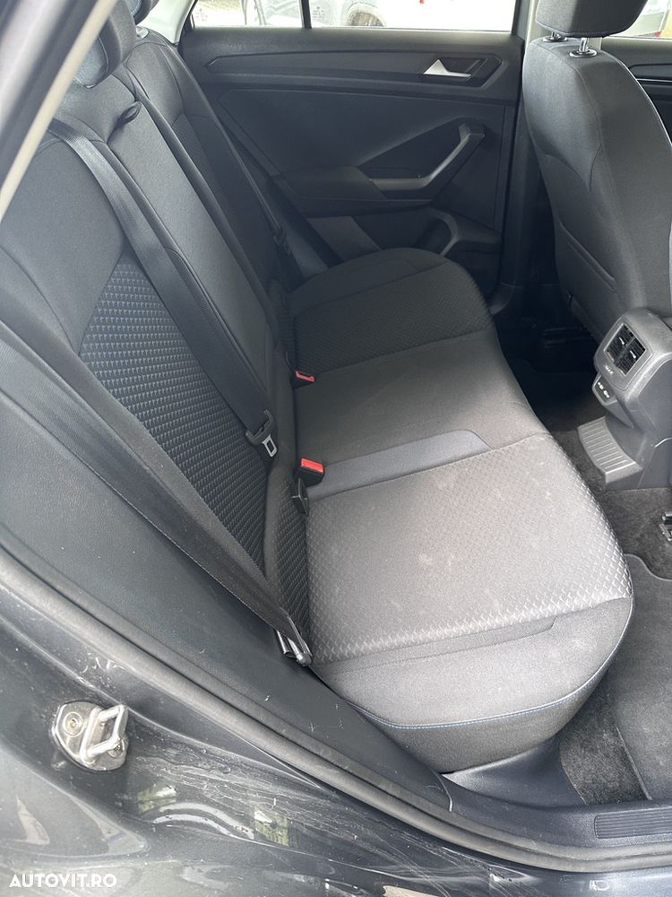Volkswagen T-Roc 2.0 TDI SCR 4MOTION DSG ACTIVE - 8