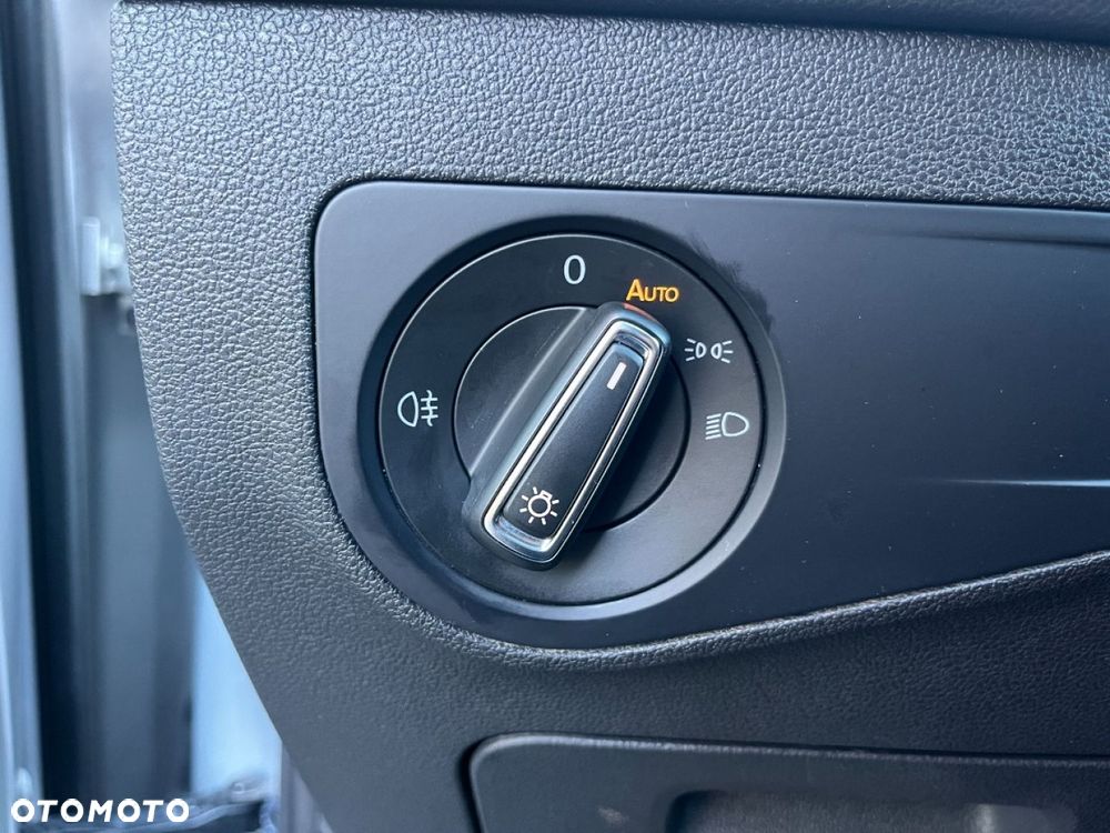 Volkswagen Tiguan 2.0 TDI SCR Elegance DSG - 25