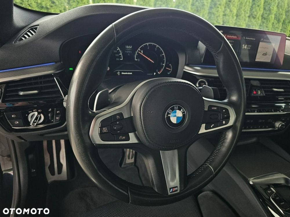 BMW Seria 5 - 13