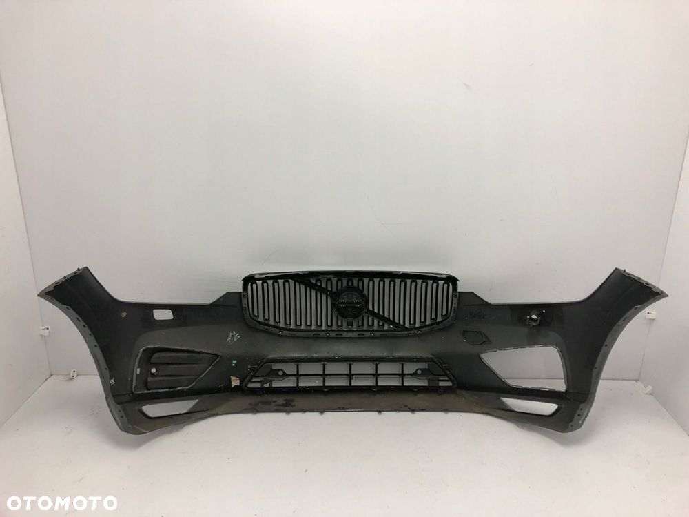 VOLVO XC60 II 2018 PRZED LIFT R-DESIGN ZDERZAK PRZEDNI - 4