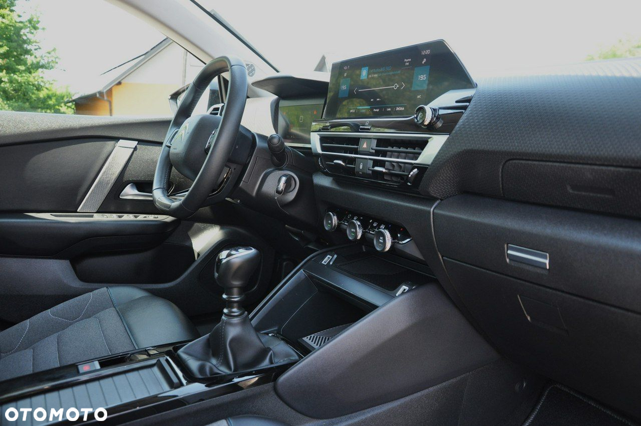 Citroën C4 1.2 PureTech Shine S&S - 17