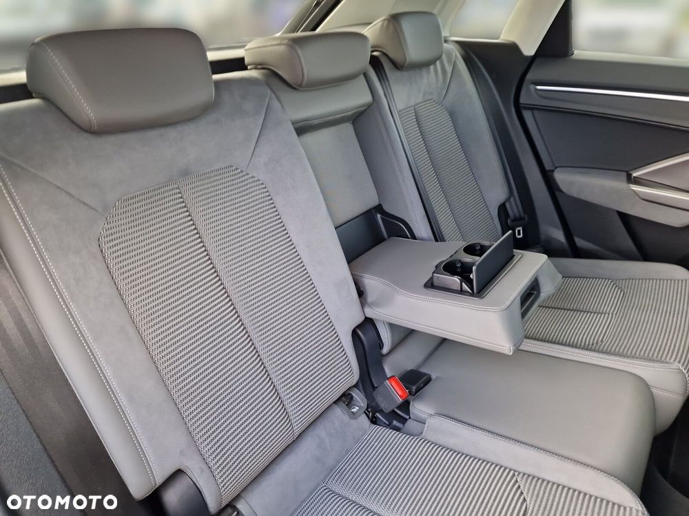 Audi Q3 40 TFSI Quattro S-Line S tronic - 21
