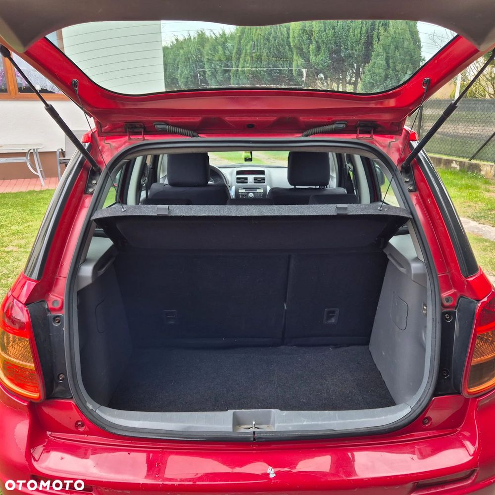 Suzuki SX4 - 7