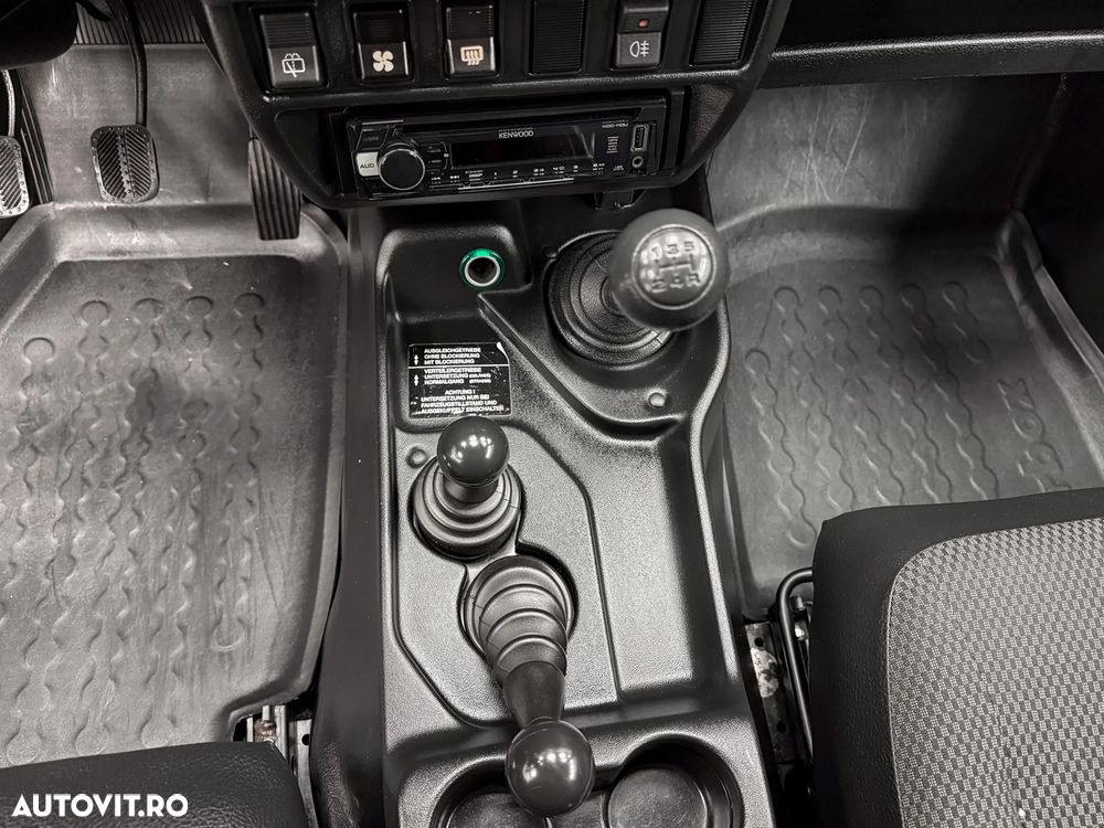 Lada Niva 4x4 - 28