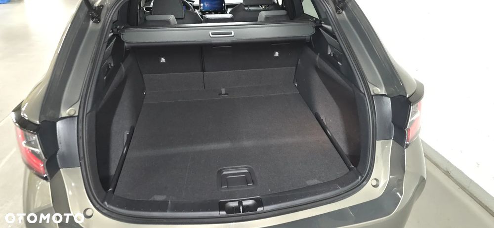 Suzuki Swace 1.8 Hybrid Premium Plus CVT - 5