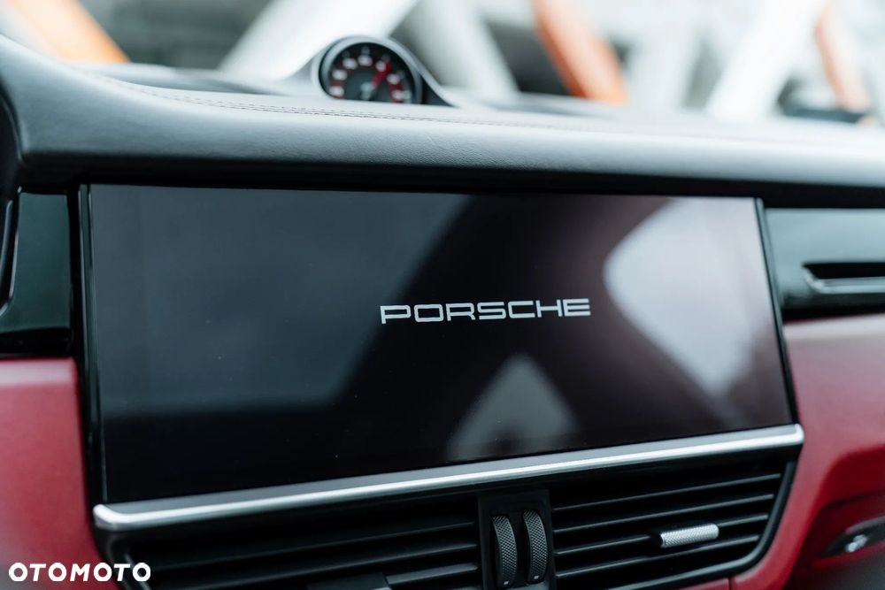 Porsche Cayenne S - 17