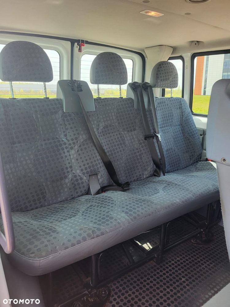 Ford Transit - 20