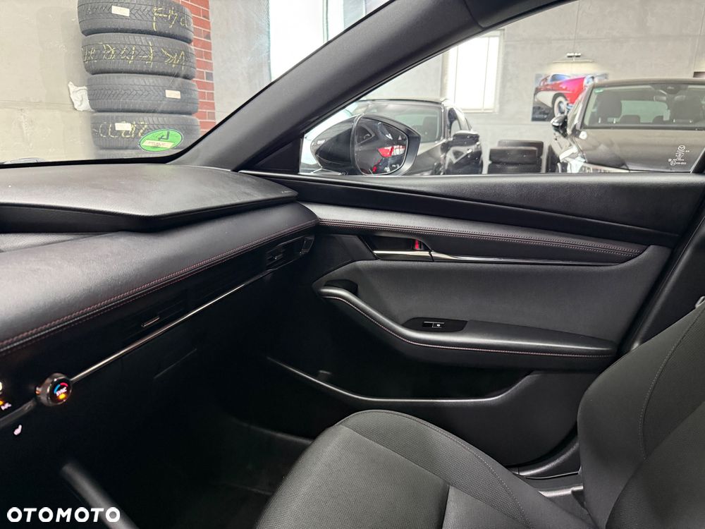 Mazda 3 e-SKYACTIV-G 2.0 M HYBRID 150 HOMURA - 26