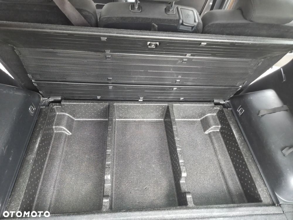 Kia Carens 1.7 CRDi L - 28