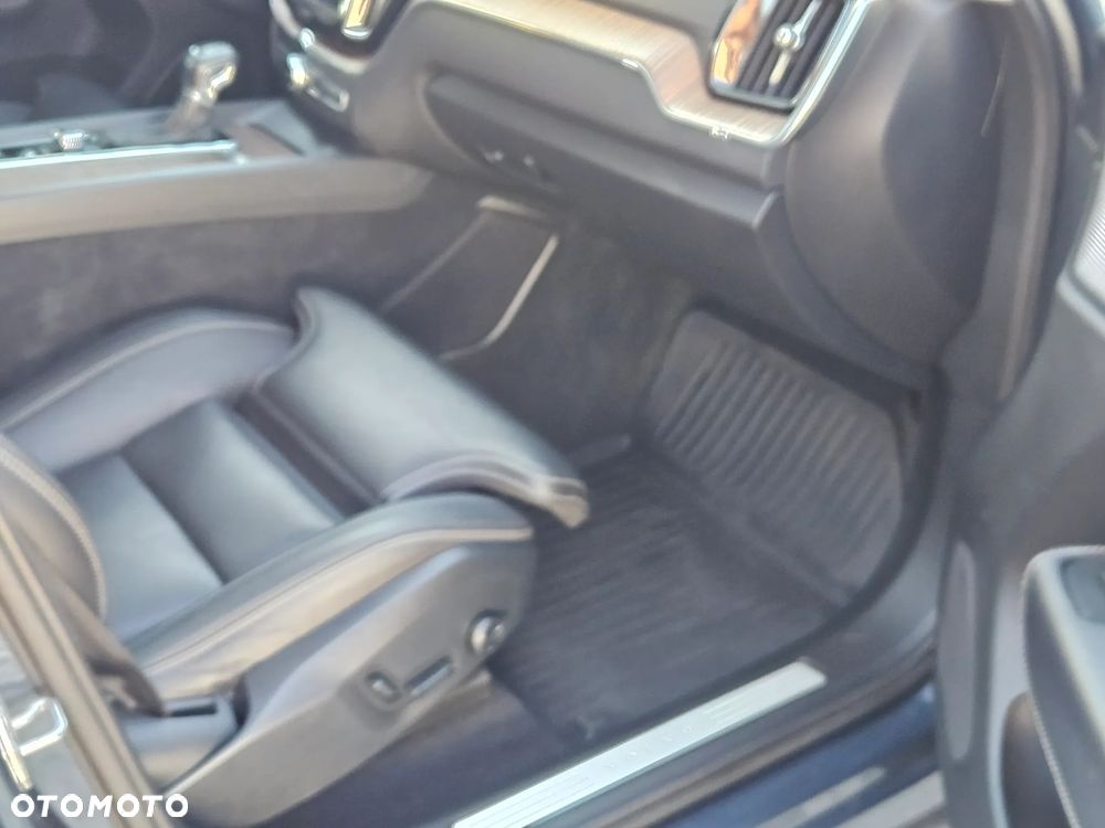 Volvo XC 60 T6 AWD Inscription - 27