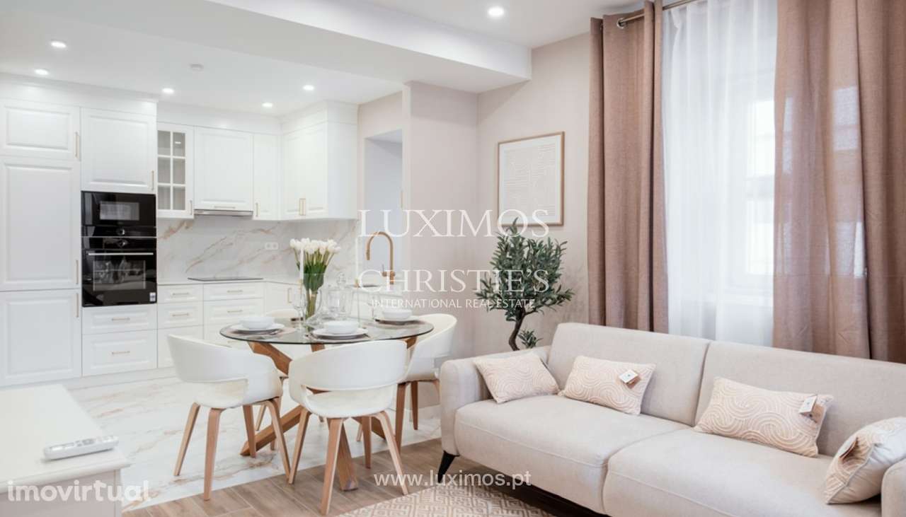 Moradia V3 renovada com terraço para venda em Lagoa, Algarve - Grande imagem: 3/20