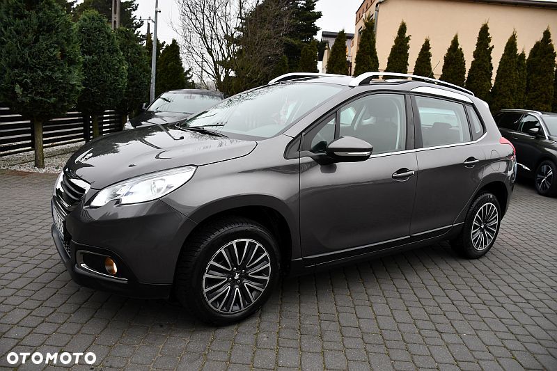 Peugeot 2008 1.6 BlueHDi Style - 26