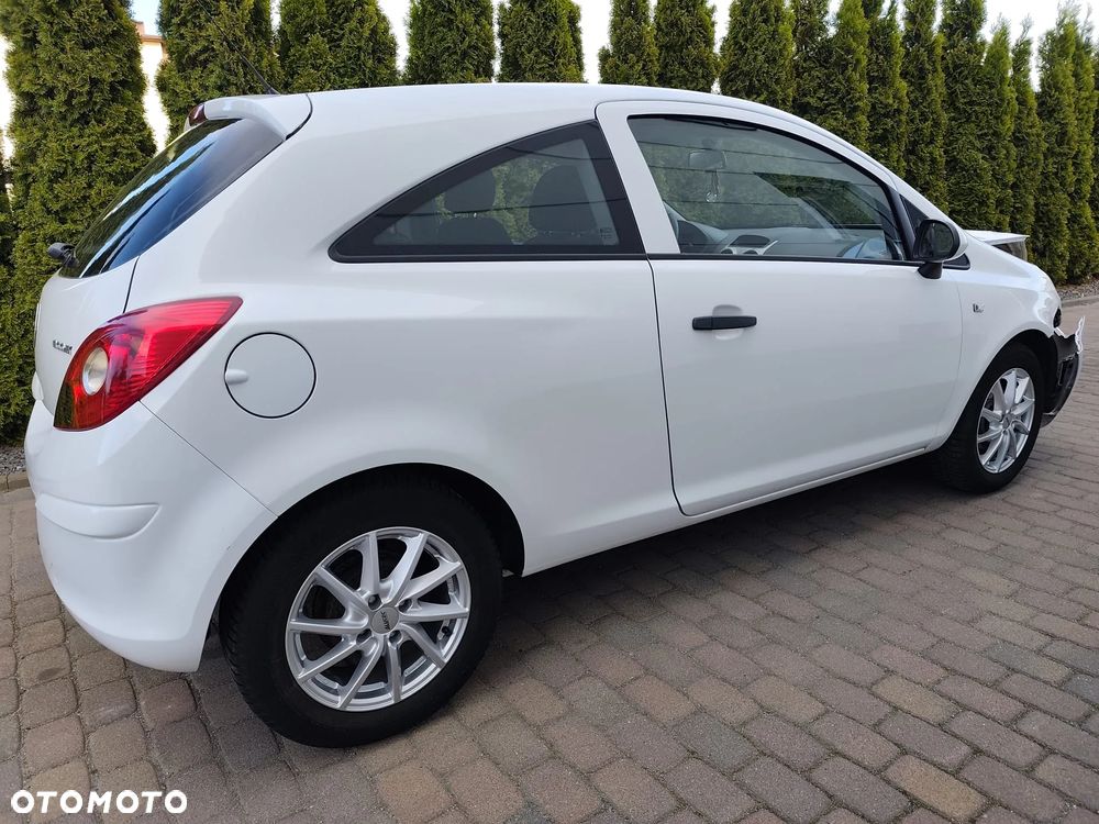 Opel Corsa 1.2 16V (ecoFLEX) Edition - 4