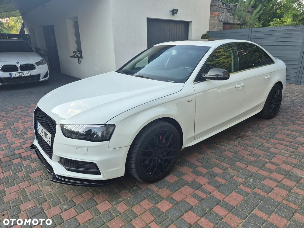 Audi A4 Limousine - 4