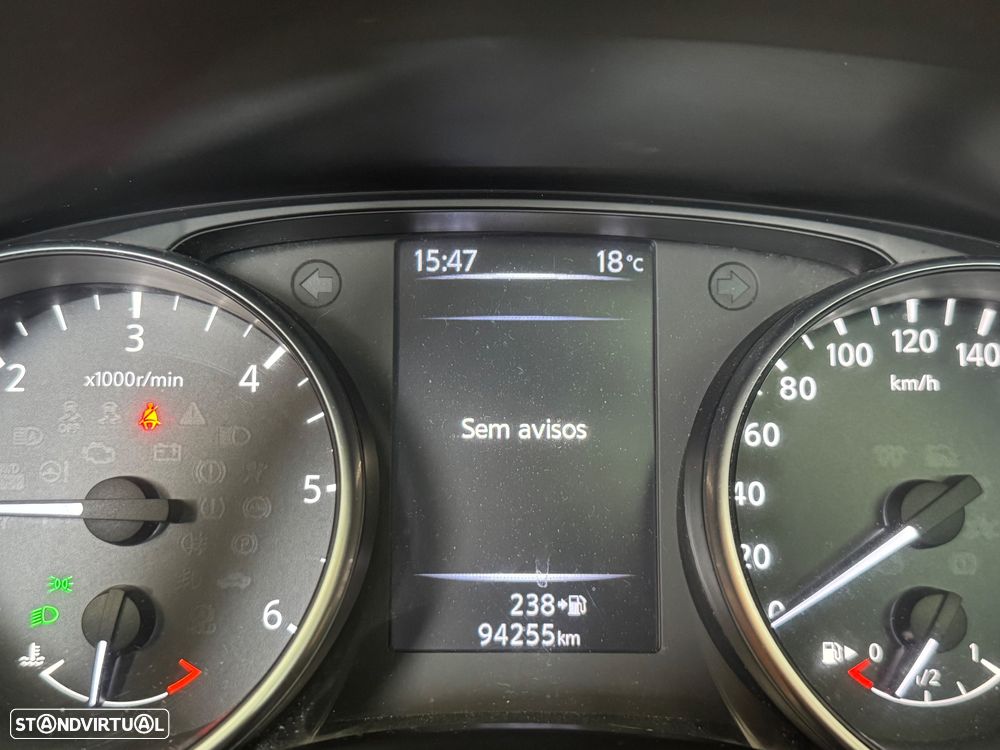 Nissan Qashqai 1.5 dCi N-Connecta - 14