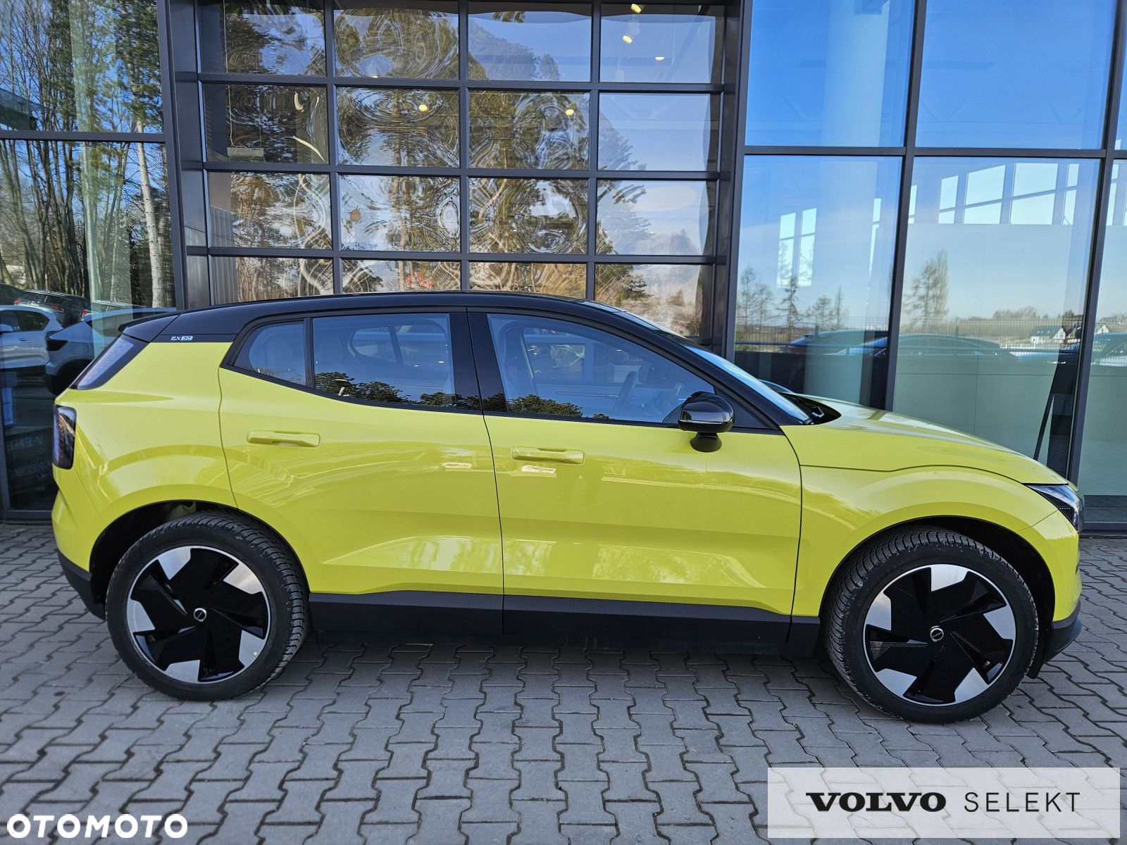 Volvo EX30 - 11