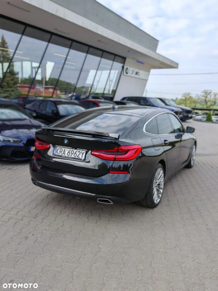 BMW 6GT - 4