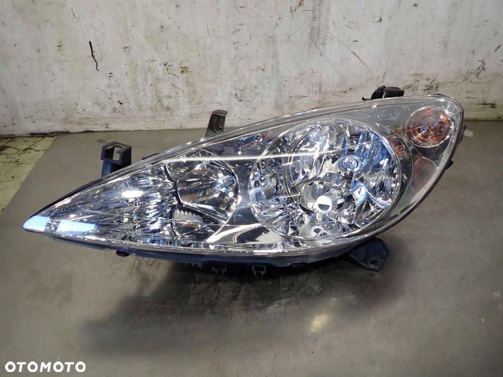 LAMPA LEWA PRZEDNIA PEUGEOT 307 1.6 - 1