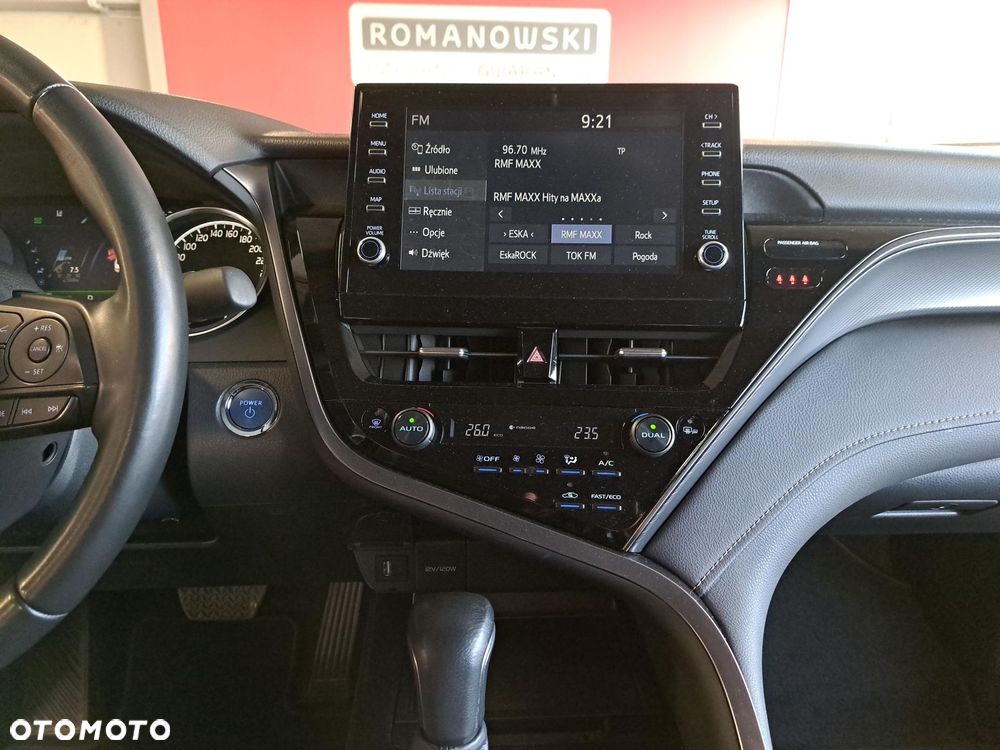 Toyota Camry 2.5 Hybrid Prestige CVT - 16