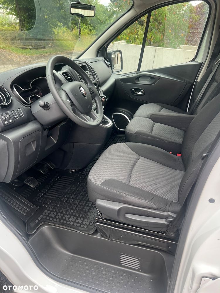 Renault Trafic - 9