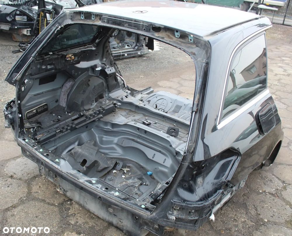 Błotnik tylny lewy prawy ćwiartka tylna lewa prawa kolor 197 OE Mercedes E-klasa W212 Lift kombi 2014r - 13