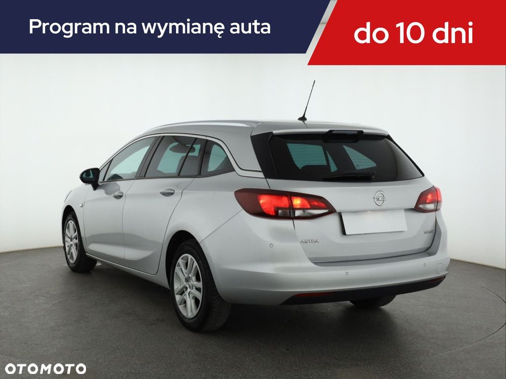 Opel Astra - 6
