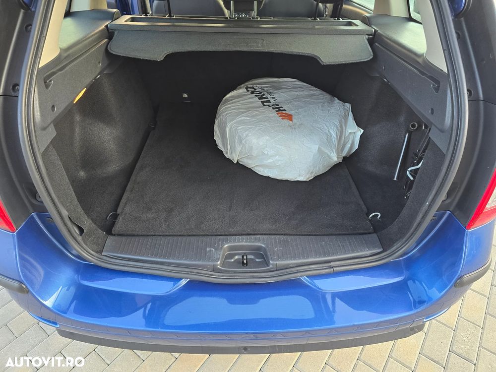 Dacia Logan 0.9 TCe 90 CP Prestige - 14