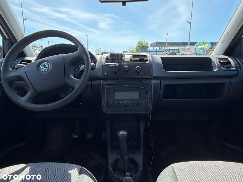 Skoda Fabia 1.2 HTP - 10