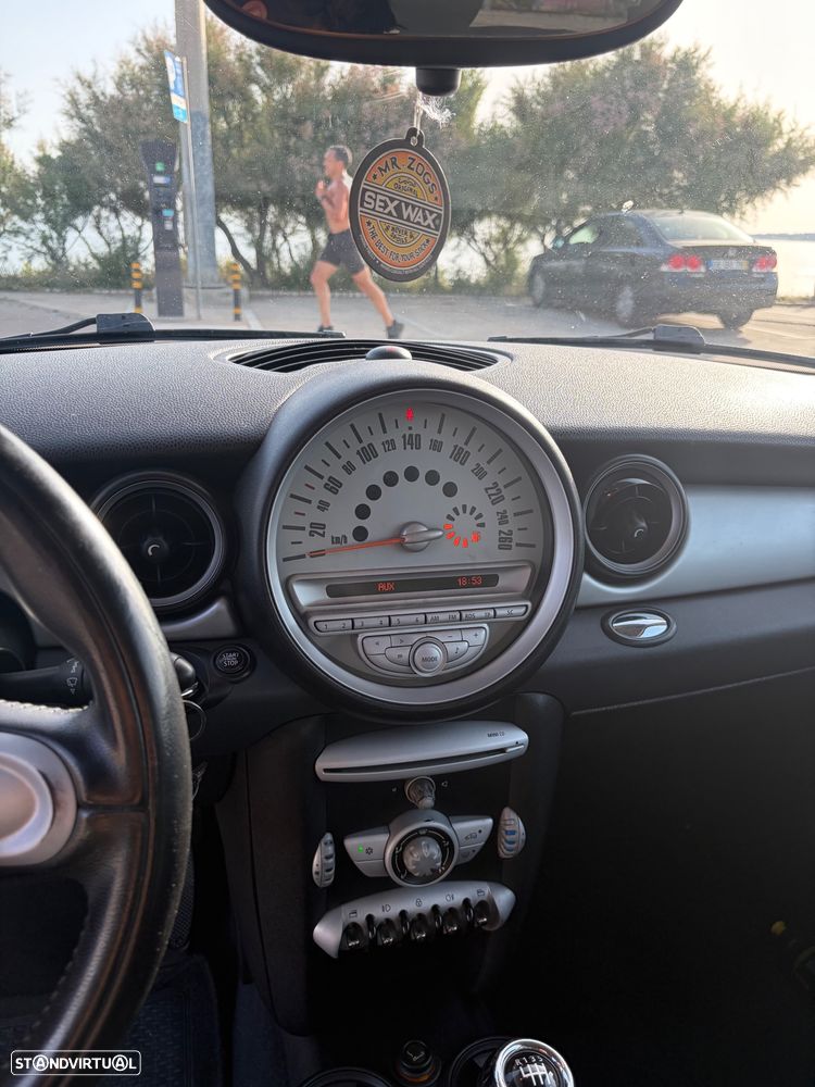 MINI 3 Portas Cooper D - 8