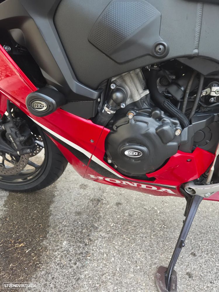 Honda CBR - 4