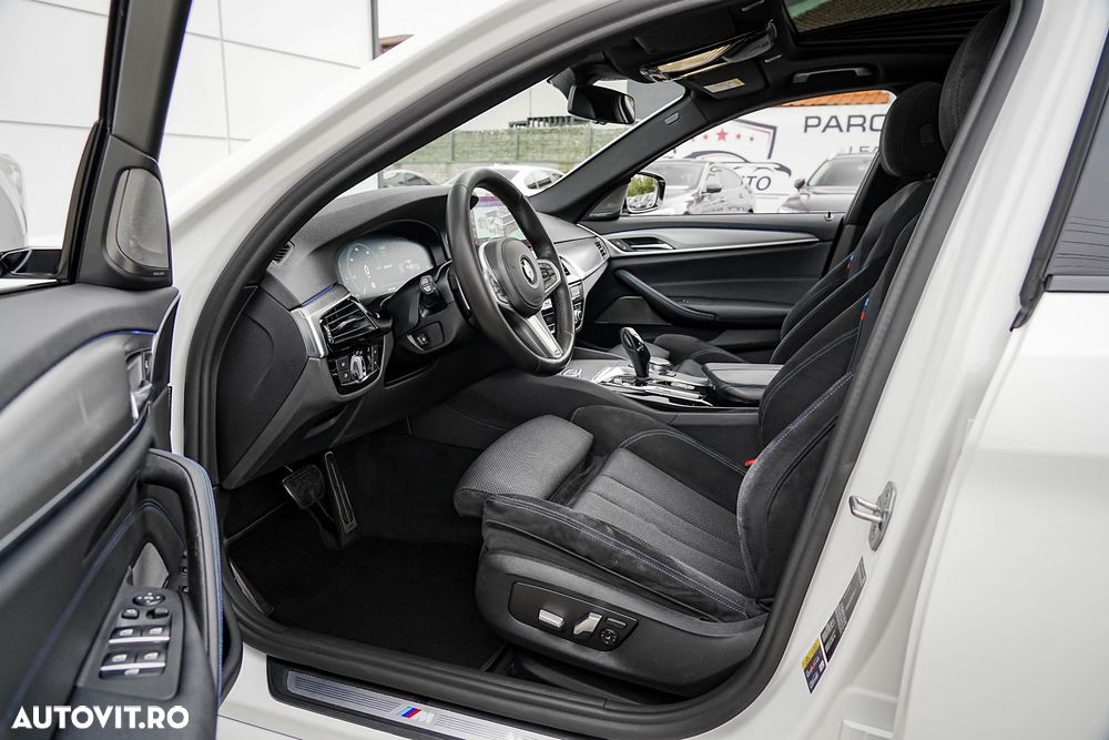 BMW Seria 5 530e Aut. M Sport Edition - 11
