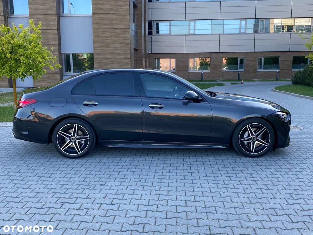 Mercedes-Benz Klasa C 200 d mHEV AMG - 40