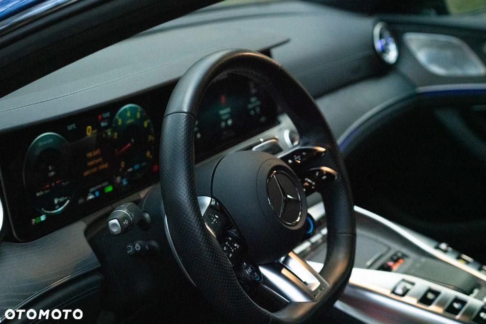 Mercedes-Benz AMG GT 53 4Matic+ 4D Speedshift TCT 9G - 18