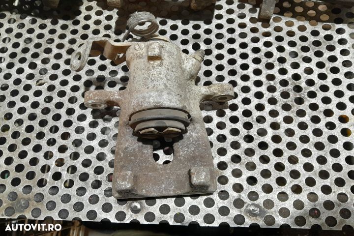 Etrier spate stanga Opel Astra G [1998 - 2009] wagon 5-usi 1.6 MT (84 - 5